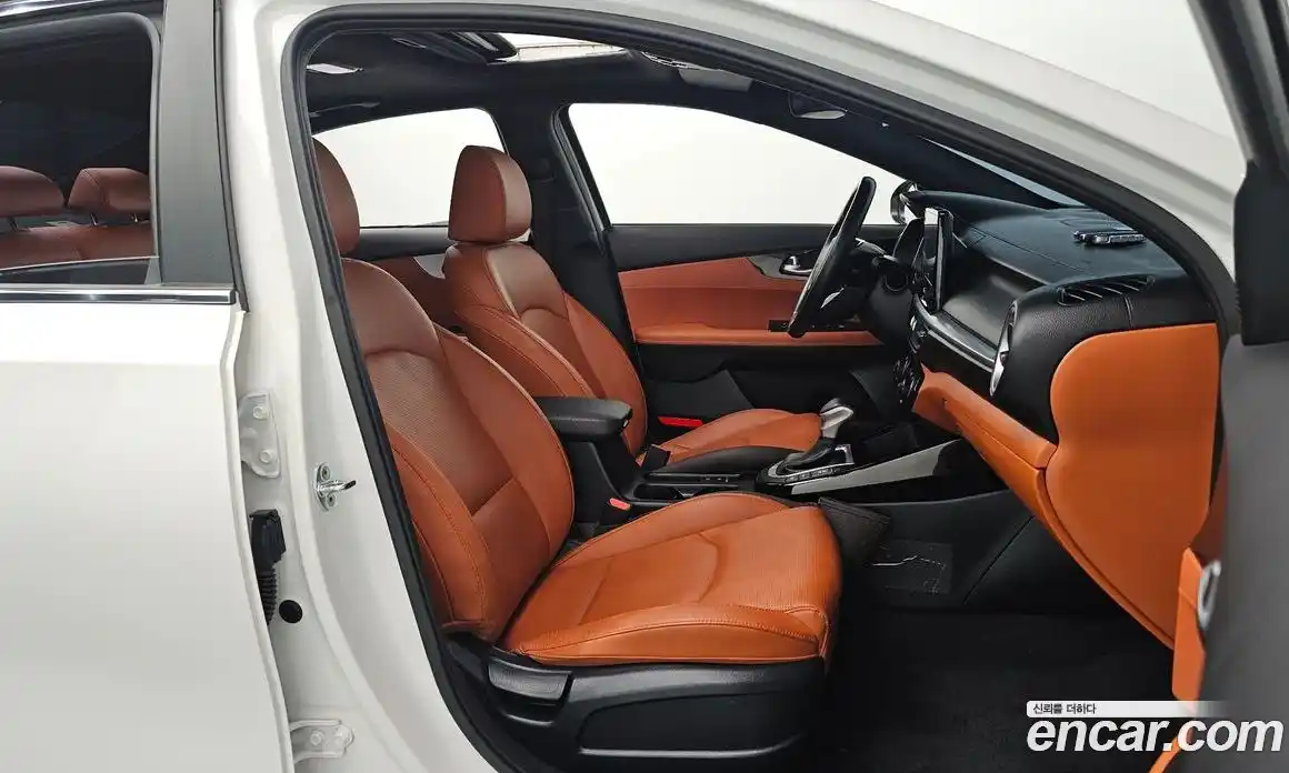 Kia K3 2022 1.6 Автомат в Москве № 12697, фото 15