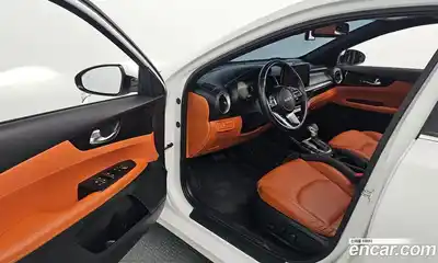 Kia K3 2022 1.6 Автомат в Москве № 12697, миниатюра 2