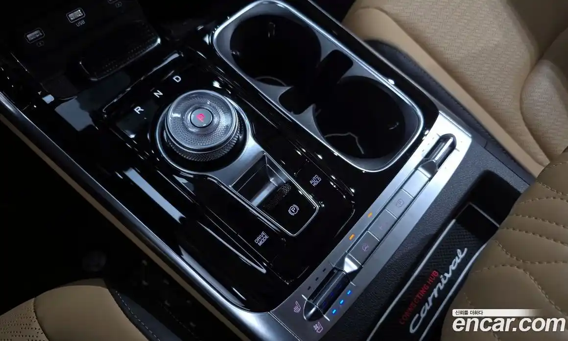 Kia Canival 2023 3.5 Автомат в Москве № 127752, фото 19