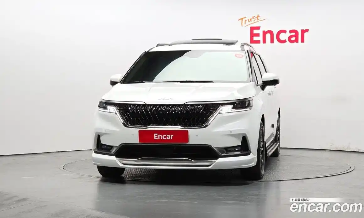 Kia Canival 2023 3.5 Автомат в Москве № 127752, фото 8