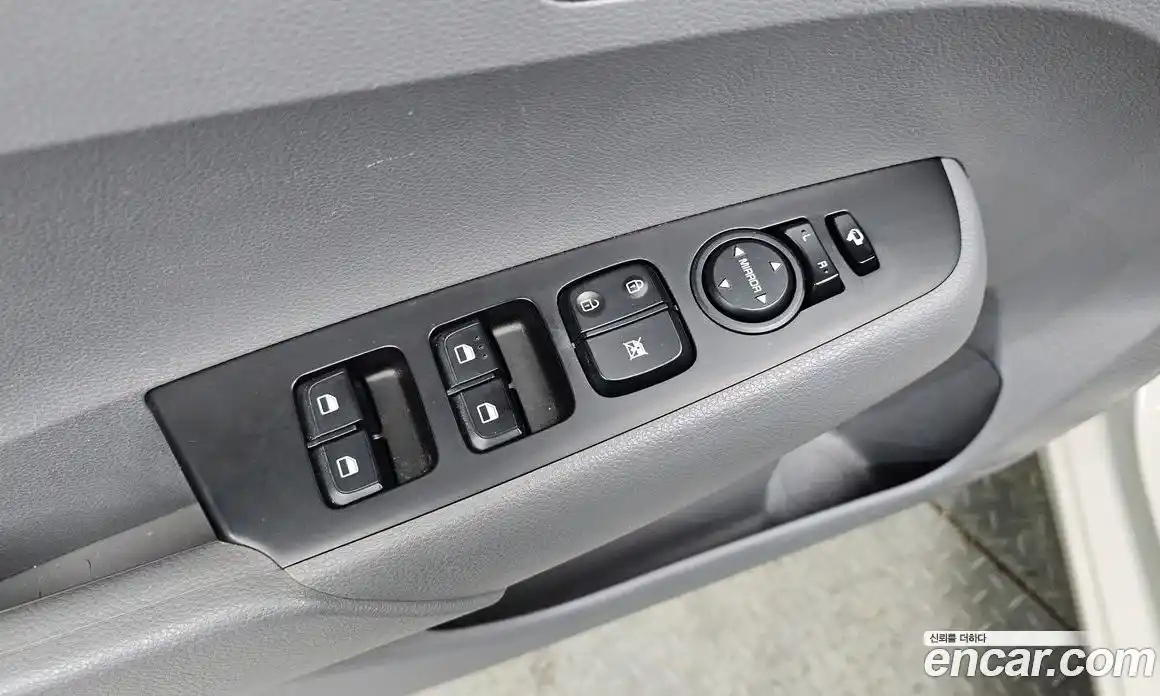 Kia Morning 2021 1.0 Автомат в Москве № 128665, фото 11