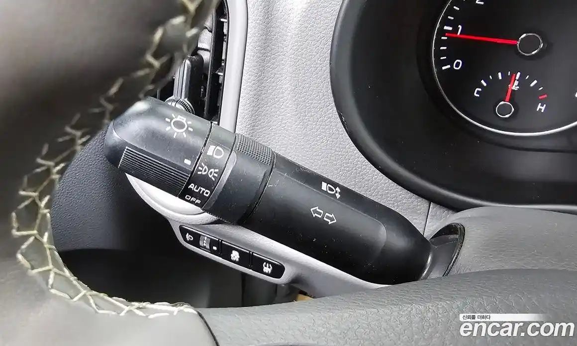 Kia Morning 2021 1.0 Автомат в Москве № 128665, фото 2