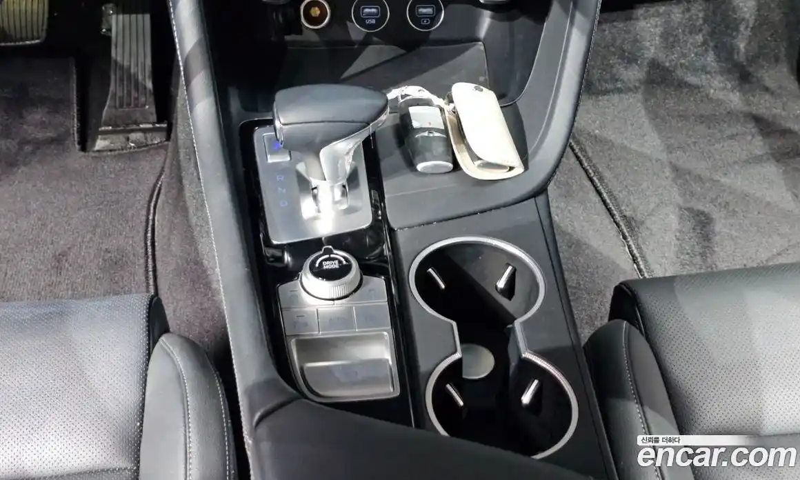 Genesis G70 2022 2.0 Автомат в Москве № 128851, фото 13