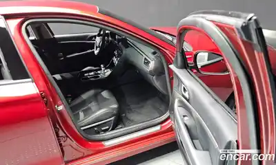 Genesis G70 2022 2.0 Автомат в Москве № 128851, миниатюра 2