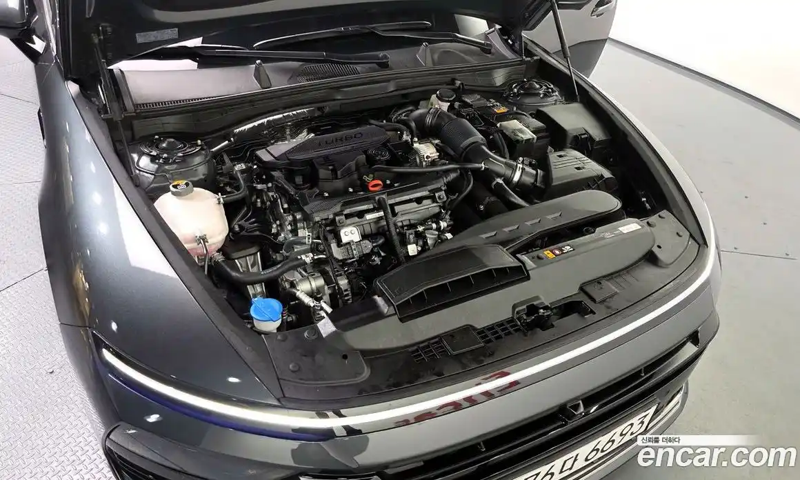 Hyundai Sonata 2024 1.6 Автомат в Москве № 130400, фото 8