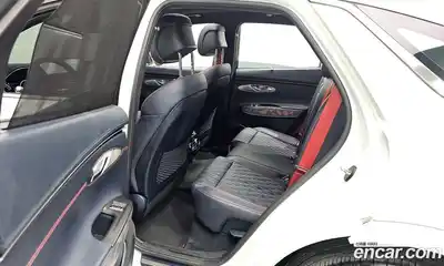 Genesis GV70 2022 2.5 Автомат в Москве № 13049, миниатюра 2