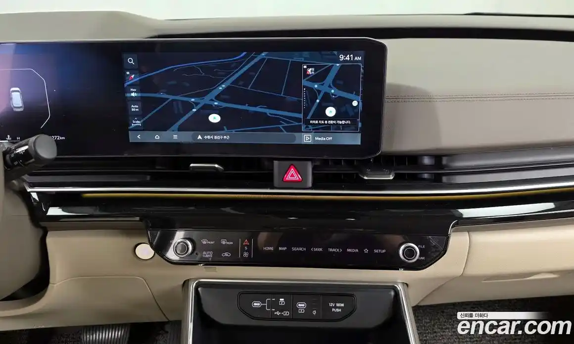 Kia Canival 2024 3.5 Автомат в Москве № 131344, фото 12