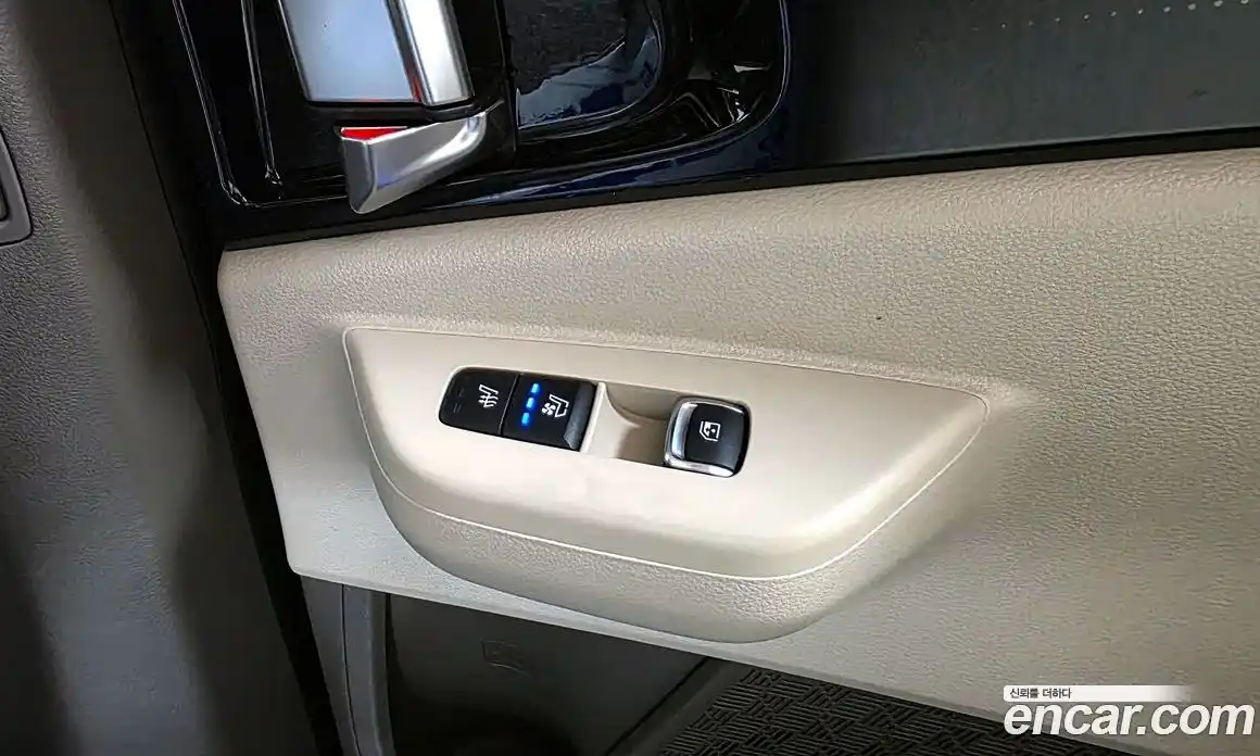 Kia Canival 2024 3.5 Автомат в Москве № 131344, фото 18