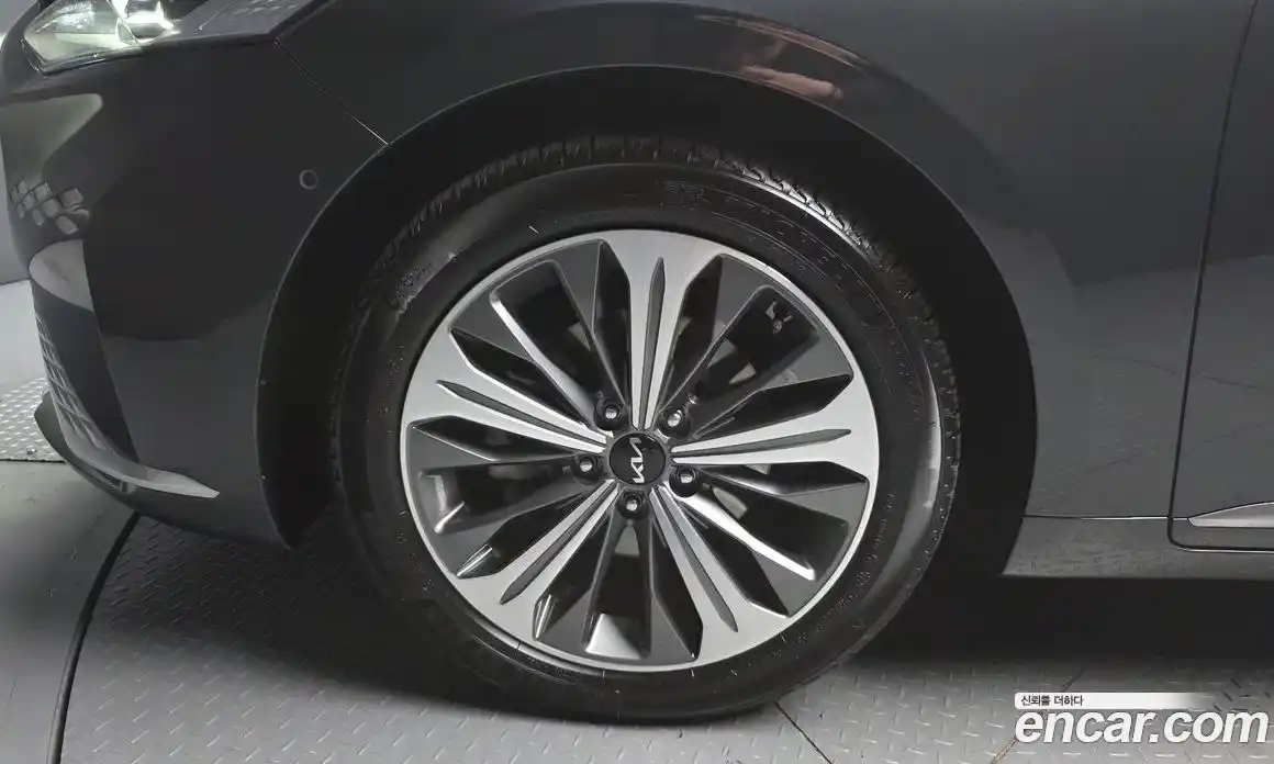 Kia K8 2024 1.6 Автомат в Москве № 132213, фото 17