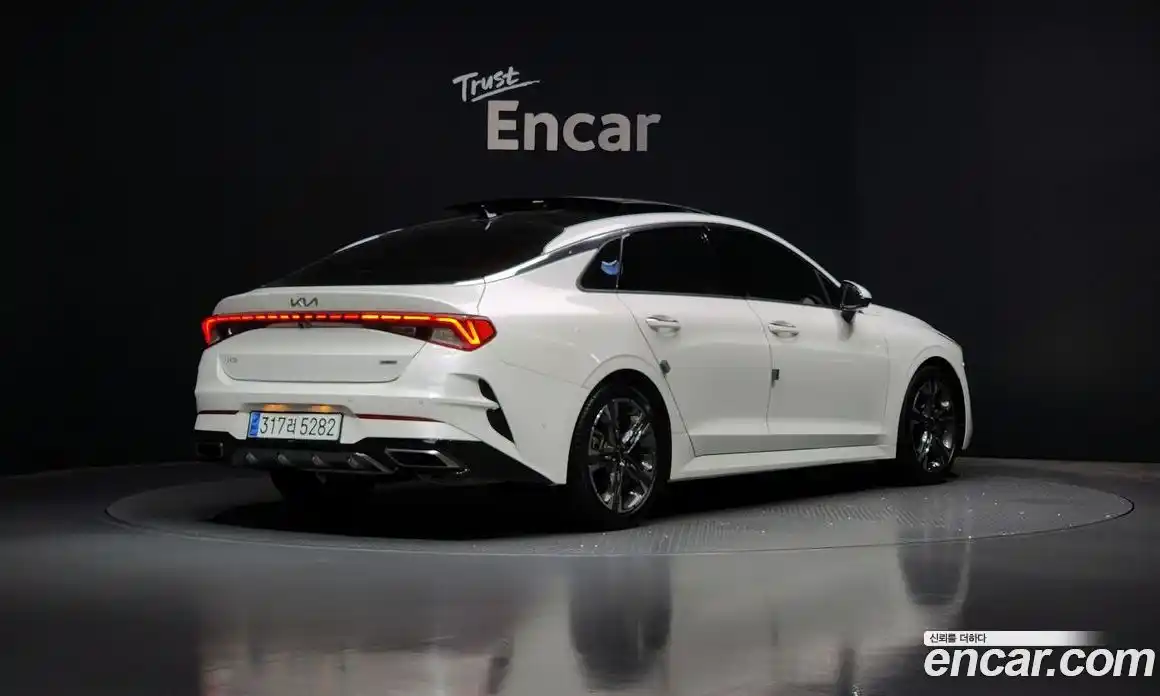 Kia K5 2023 2.0 Автомат в Москве № 132350, фото 13