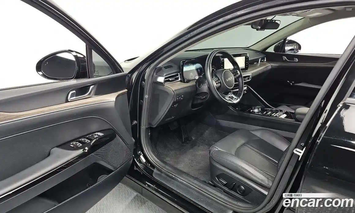 Kia K5 2023 2.0 Автомат в Москве № 133342, фото 16