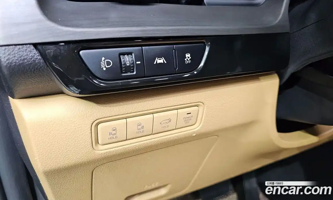 Kia Canival 2021 2.2 Автомат в Москве № 133457, фото 16