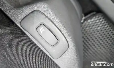 Renault QM3 2018 1.5 Автомат в Москве № 135239, миниатюра 10