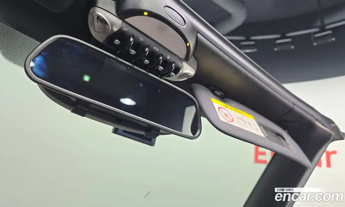 Mini Cooper Convertible 2015 1.6 Автомат в Москве № 136927, фото 1