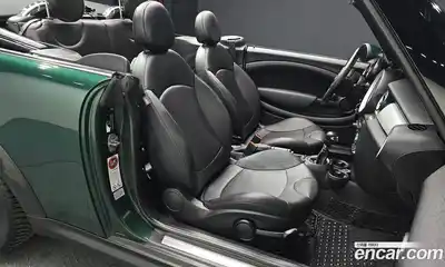 Mini Cooper Convertible 2015 1.6 Автомат в Москве № 136927, миниатюра 11