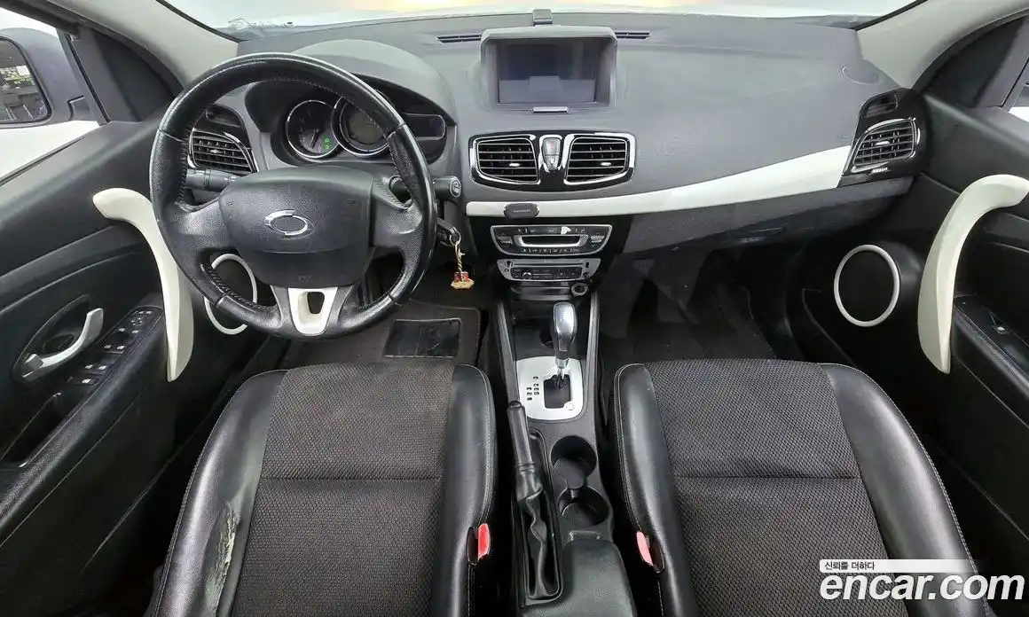 Renault SM3 2014 1.6 Автомат в Москве № 148462, фото 18
