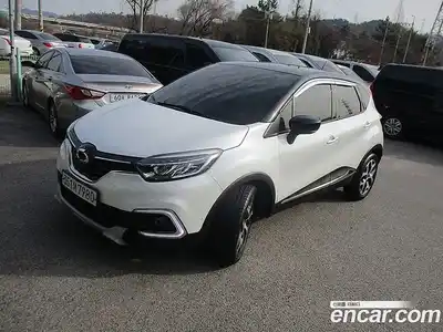 Renault QM3 2019 1.5 Автомат в Москве № 152529, миниатюра 7