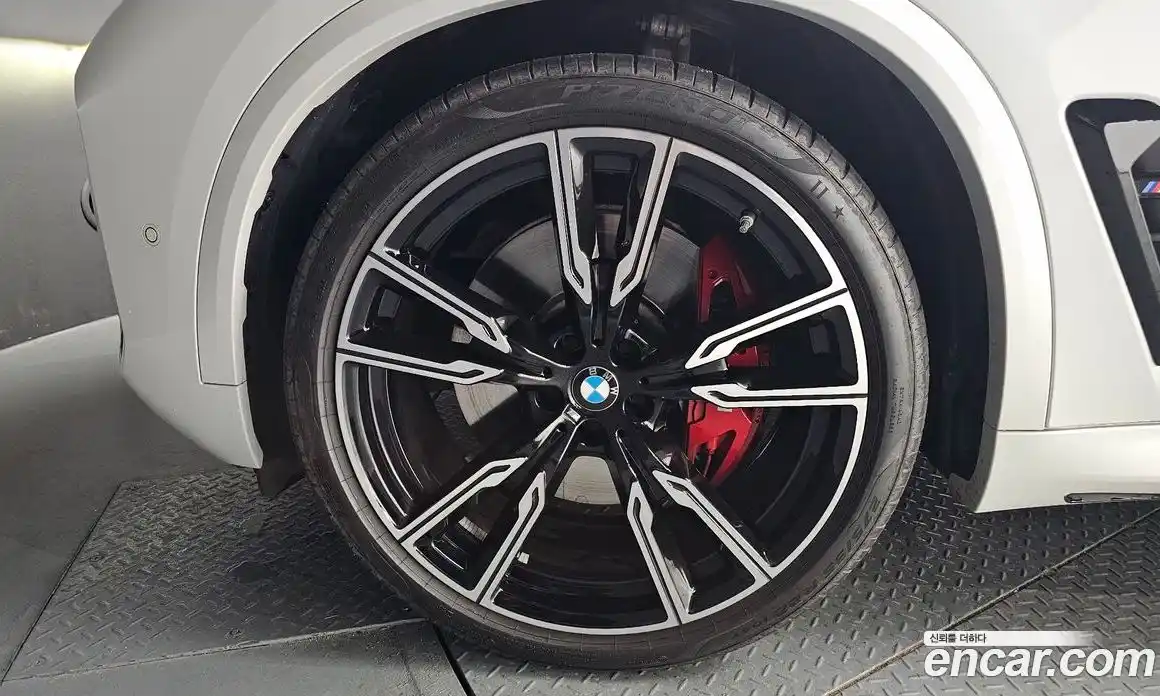 BMW X5 2024 4.4 Автомат в Москве № 154154, фото 3