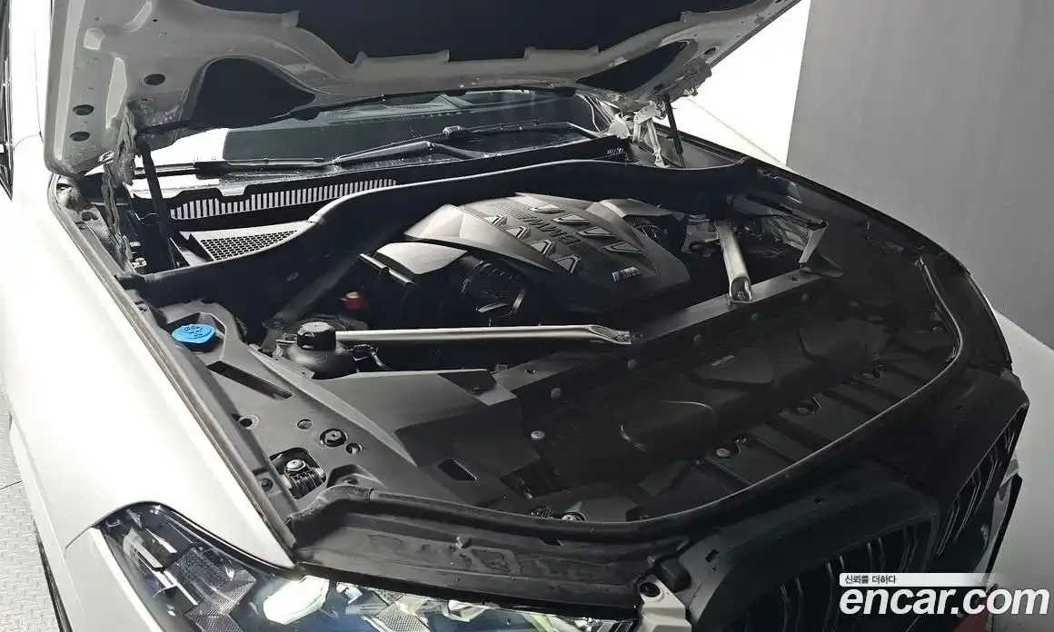 BMW X5 2024 4.4 Автомат в Москве № 154154, фото 9