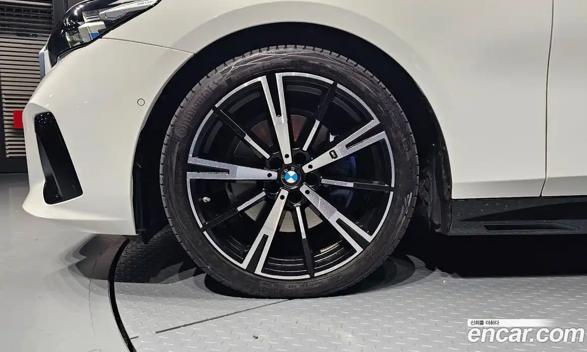 BMW 5-Series 2024 2.0 Автомат в Москве № 156929, фото 13