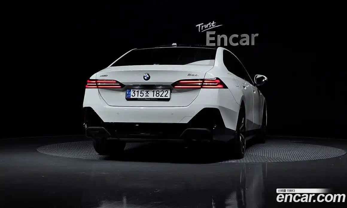 BMW 5-Series 2024 2.0 Автомат в Москве № 156929, фото 16