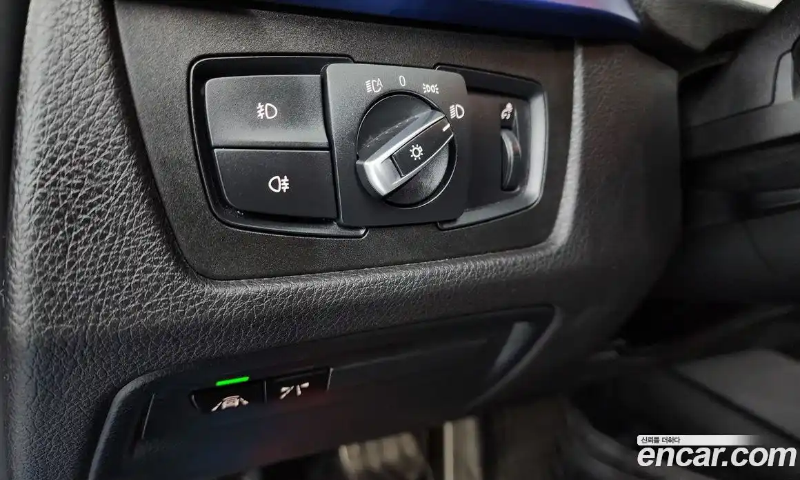 BMW 3-Series 2018 2.0 Автомат в Москве № 158715, фото 15