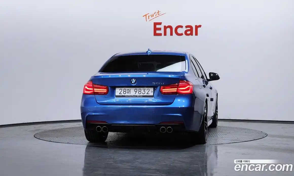 BMW 3-Series 2018 2.0 Автомат в Москве № 158715, фото 16