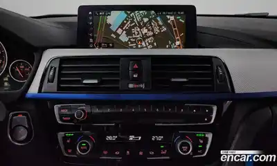 BMW 3-Series 2018 2.0 Автомат в Москве № 158715, миниатюра 4