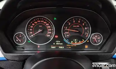 BMW 3-Series 2018 2.0 Автомат в Москве № 158715, миниатюра 9