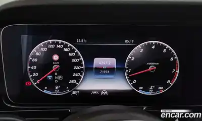 Mercedes-Benz E-Class 2020 3.0 Автомат в Москве № 161015, миниатюра 6