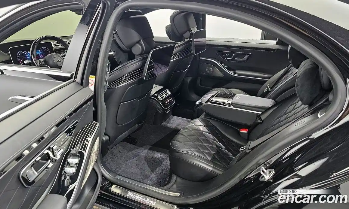 Mercedes-Benz S-Class 2023 4.0 Автомат в Москве № 161344, фото 14