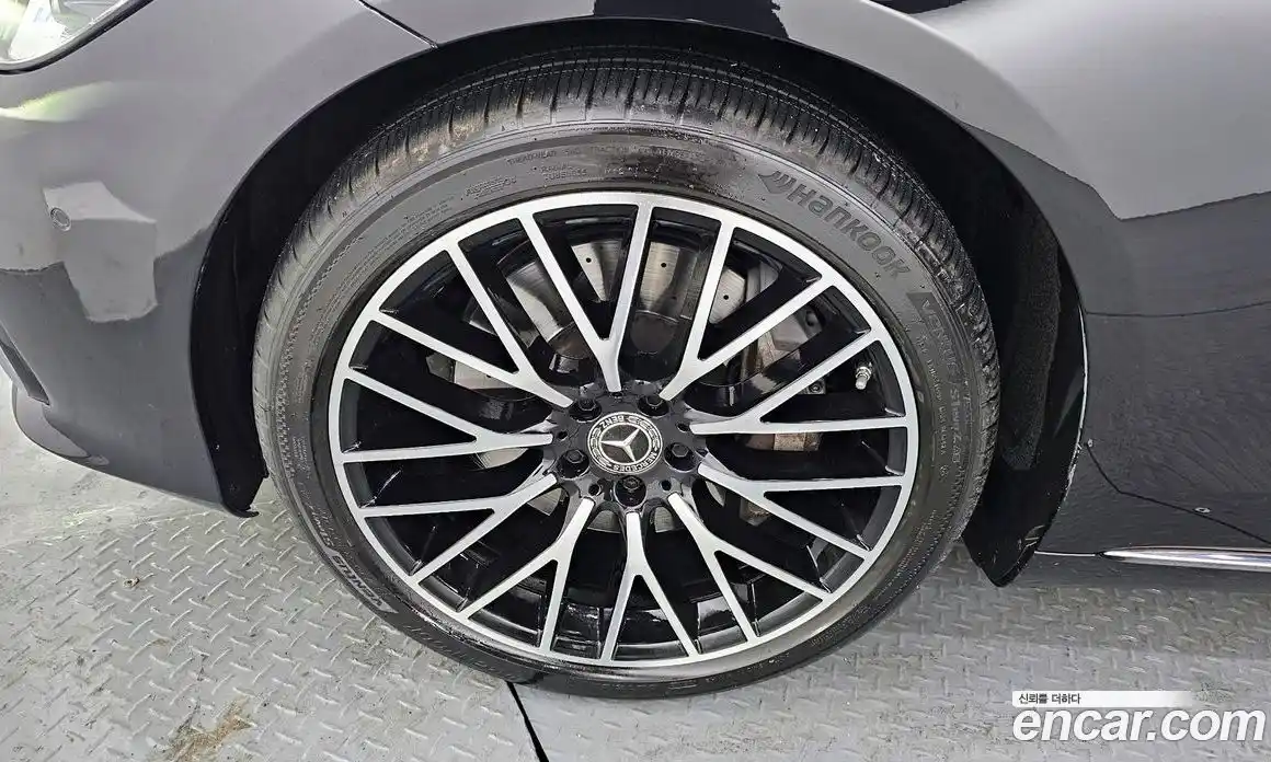 Mercedes-Benz S-Class 2023 4.0 Автомат в Москве № 161344, фото 9