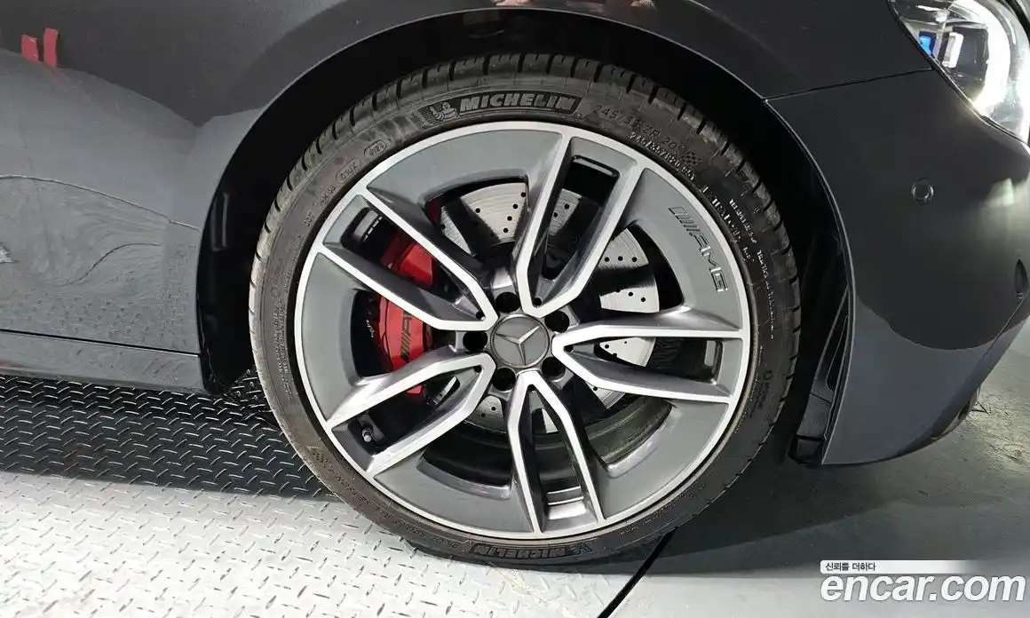 Mercedes-Benz E-Class 2022 3.0 Автомат в Москве № 161545, фото 4