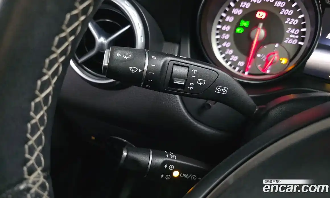 Mercedes-Benz GLA-Class 2017 2.1 Автомат в Москве № 161946, фото 13