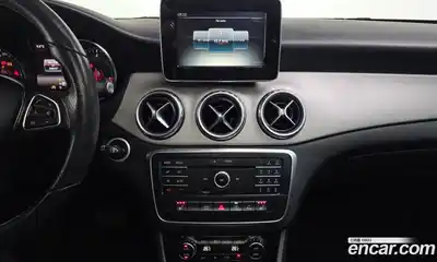 Mercedes-Benz GLA-Class 2017 2.1 Автомат в Москве № 161946, миниатюра 8