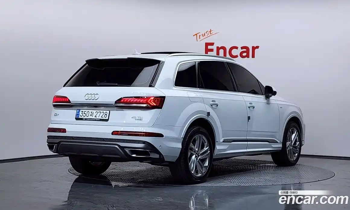 Audi Q7 2021 3.0 Автомат в Москве № 162760, фото 13