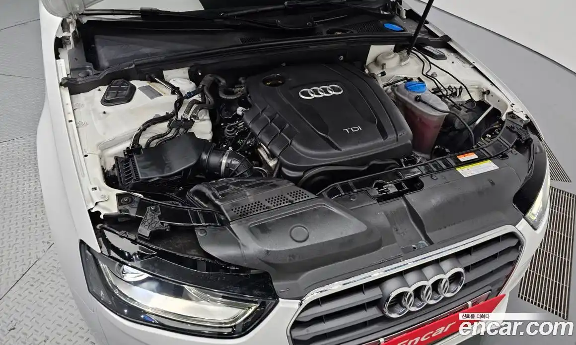 Audi A4 2013 2.0 Автомат в Москве № 163097, фото 3