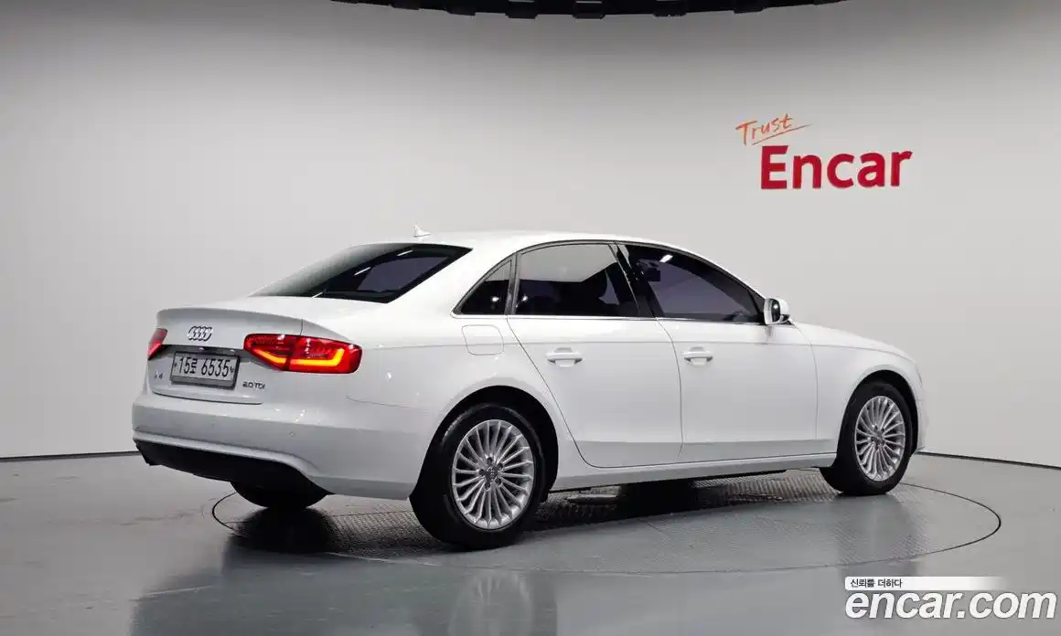 Audi A4 2013 2.0 Автомат в Москве № 163097, фото 7