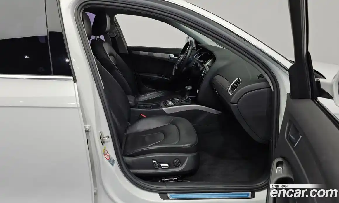 Audi A4 2013 2.0 Автомат в Москве № 163097, фото 9