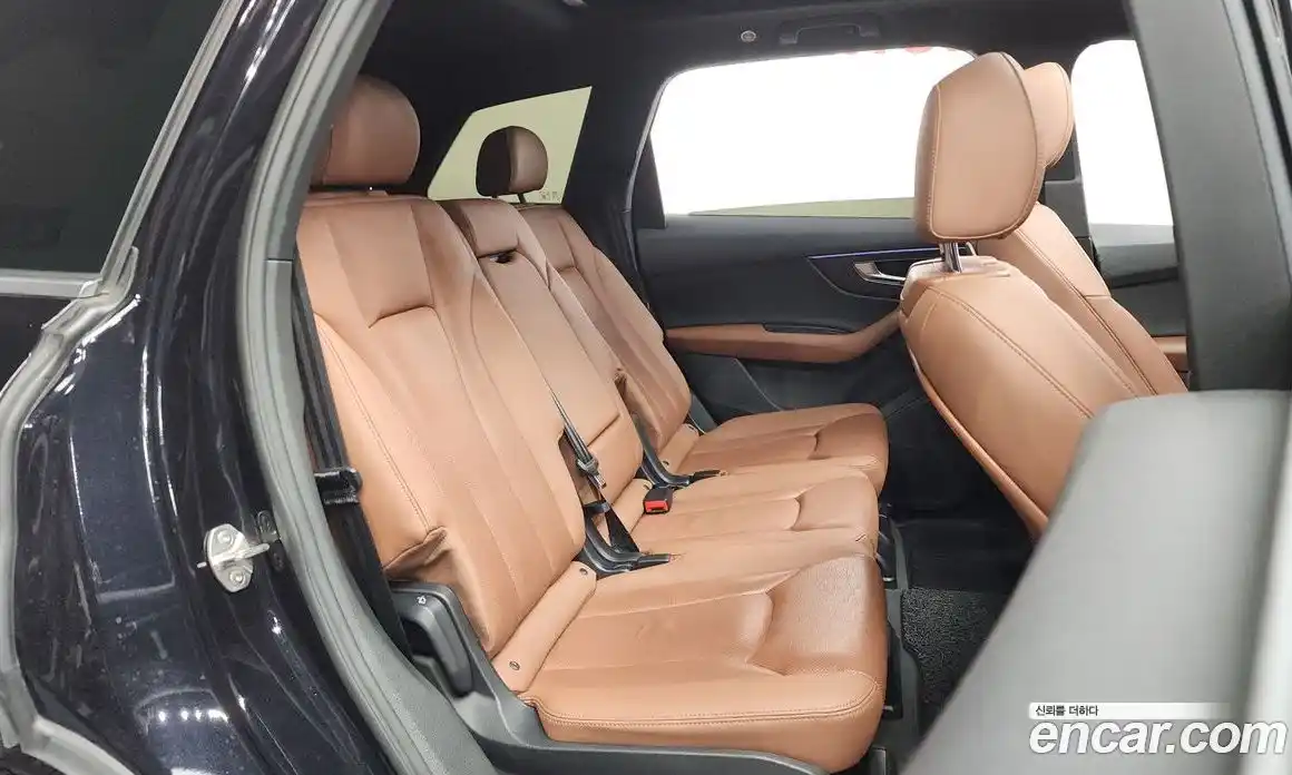 Audi Q7 2021 3.0 Автомат в Москве № 163689, фото 6