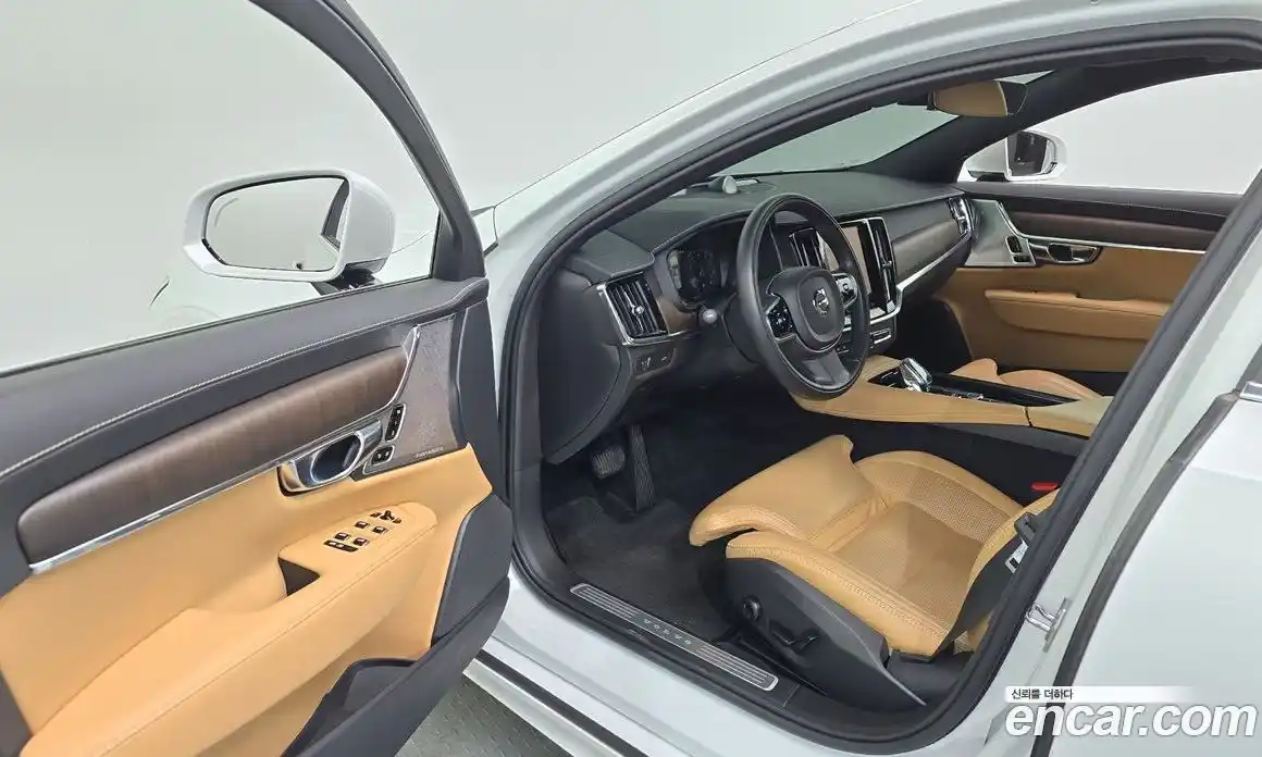 Volvo S90 2021 2.0 Автомат в Москве № 164338, фото 12