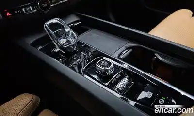 Volvo XC60 2021 2.0 Автомат в Москве № 164354, миниатюра 5