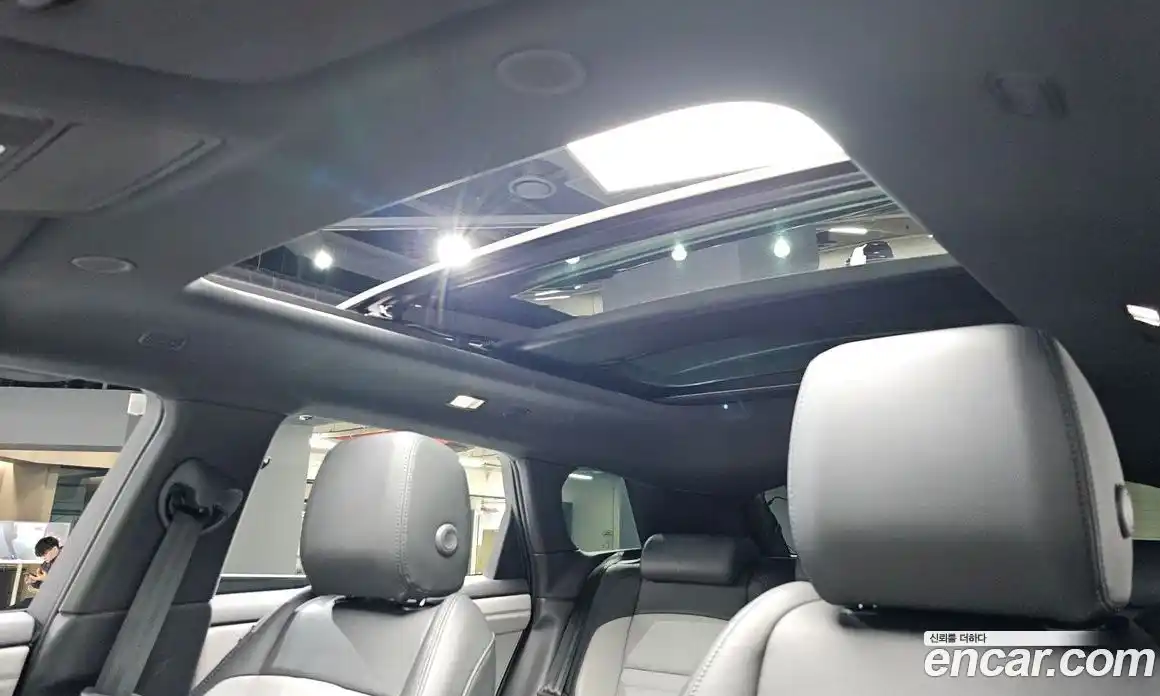 Land Rover Range-Rover Evoque 2022 2.0 Автомат в Москве № 166097, фото 15