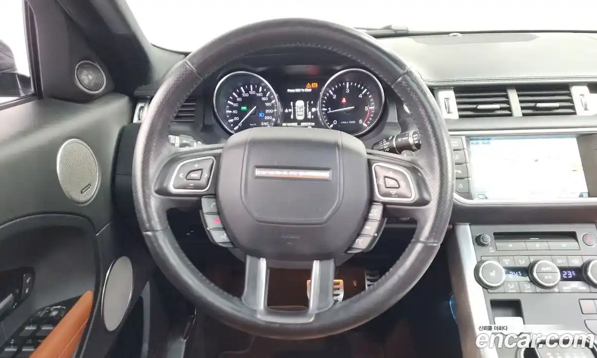 Land Rover Range-Rover Evoque 2015 2.2 Автомат в Москве № 166402, фото 15