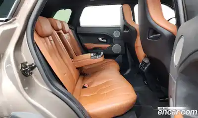 Land Rover Range-Rover Evoque 2015 2.2 Автомат в Москве № 166402, миниатюра 2