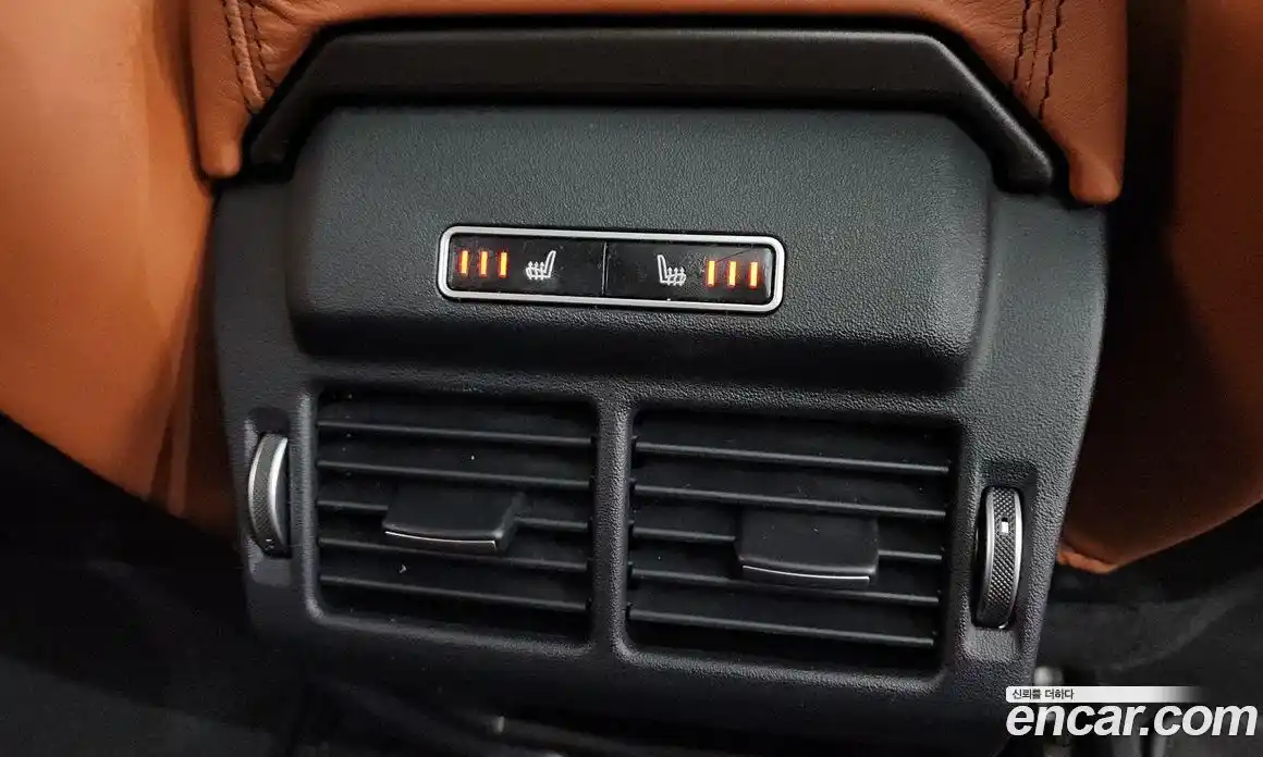 Land Rover Range-Rover Evoque 2015 2.2 Автомат в Москве № 166402, фото 6