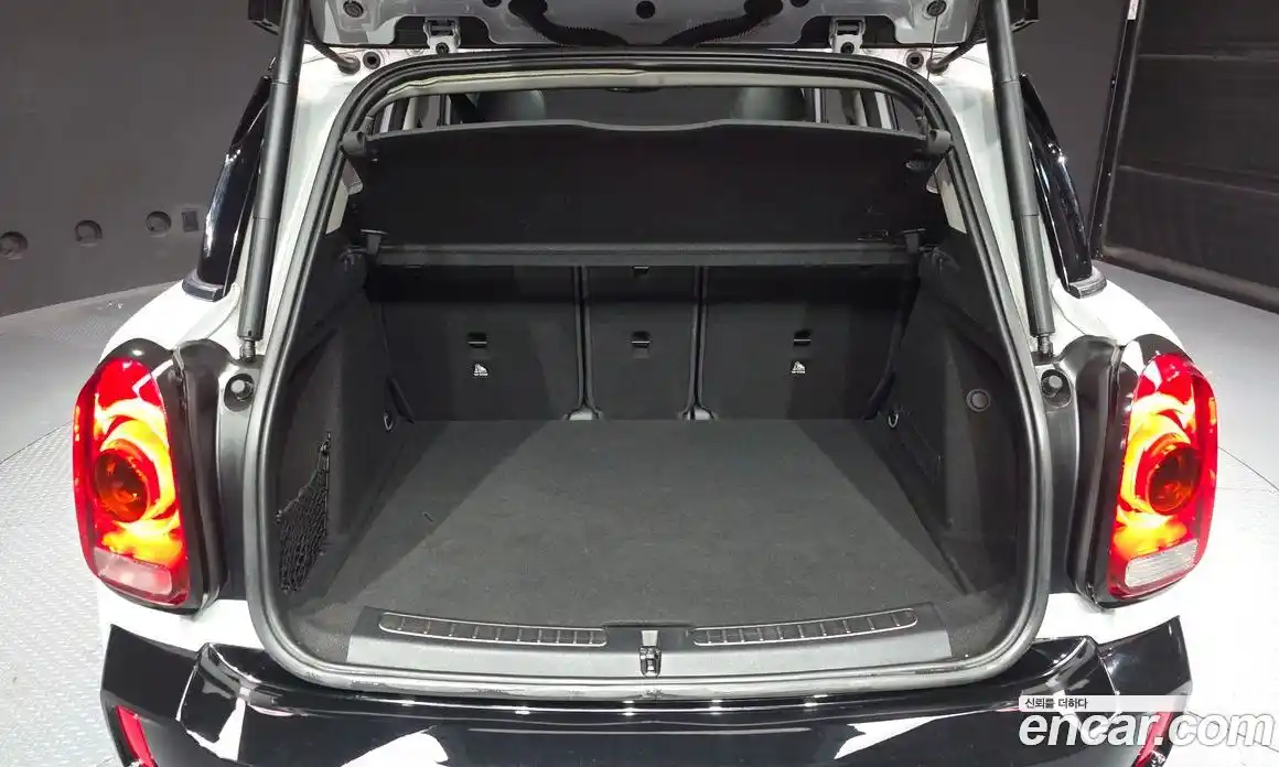 Mini Countryman 2018 2.0 Автомат в Москве № 167514, фото 13