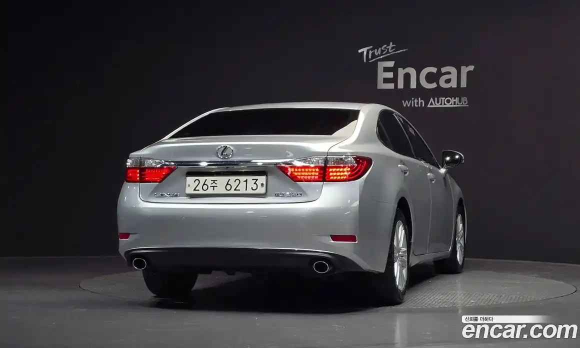 Lexus ES 2013 3.5 Автомат в Москве № 168180, фото 14