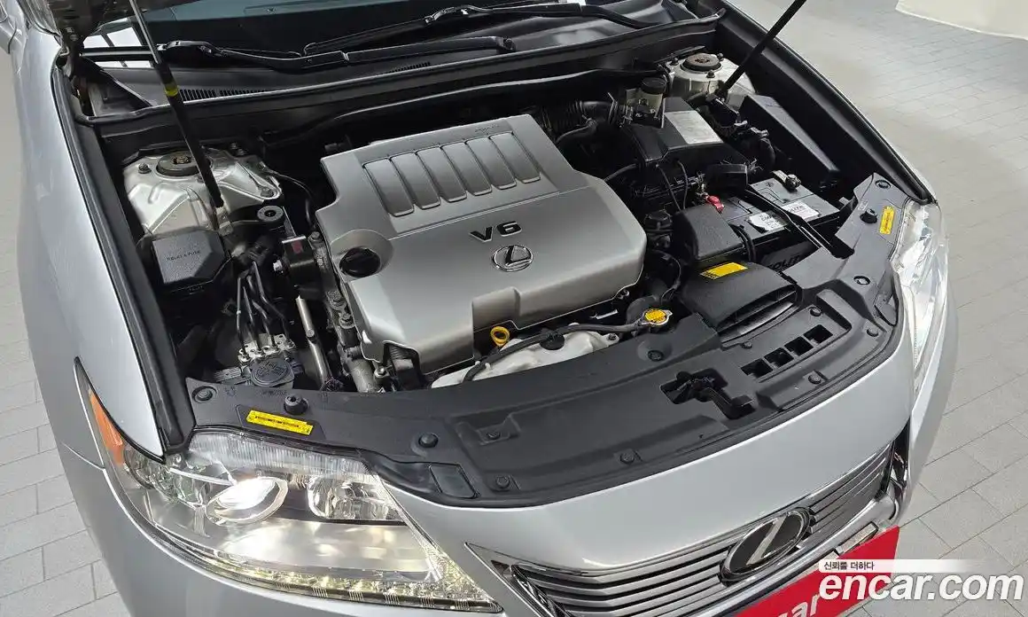 Lexus ES 2013 3.5 Автомат в Москве № 168180, фото 9