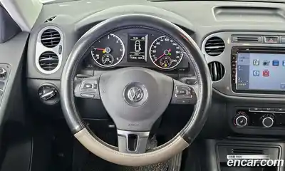Volkswagen Tiguan, 2014